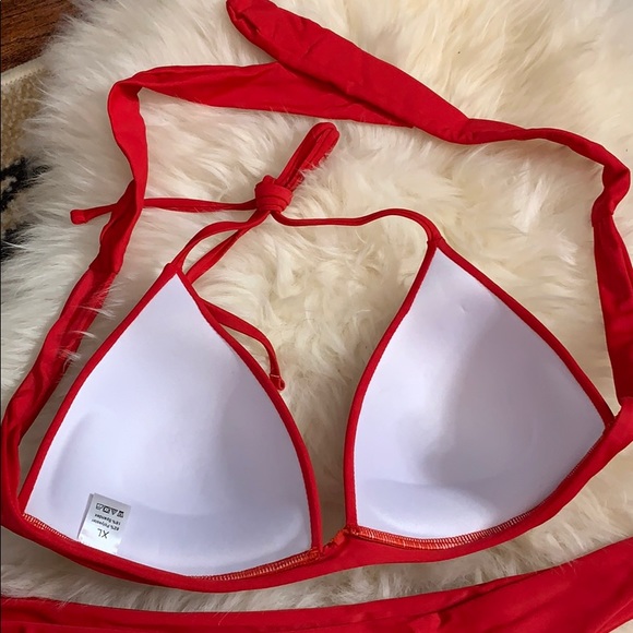 Fire Red bikini set - Picture 3 of 4